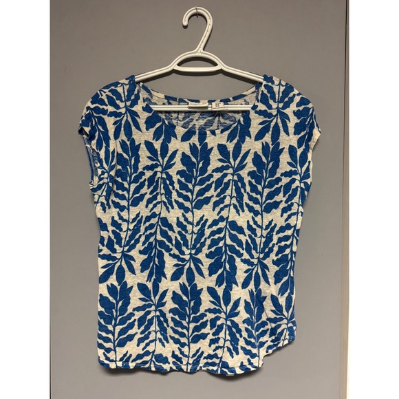 Rachel Zoe Tops - Rachel Zoe Linen Leaf Print‎ Top M Blue White Cap Sleeve Boho Resort Vacation